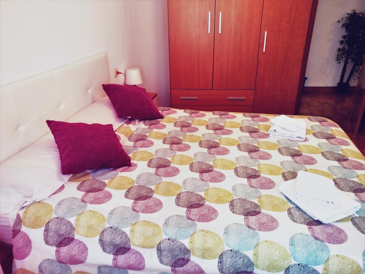 Apartamento 3 Habitaciones En El Centro De Теруель Екстер'єр фото